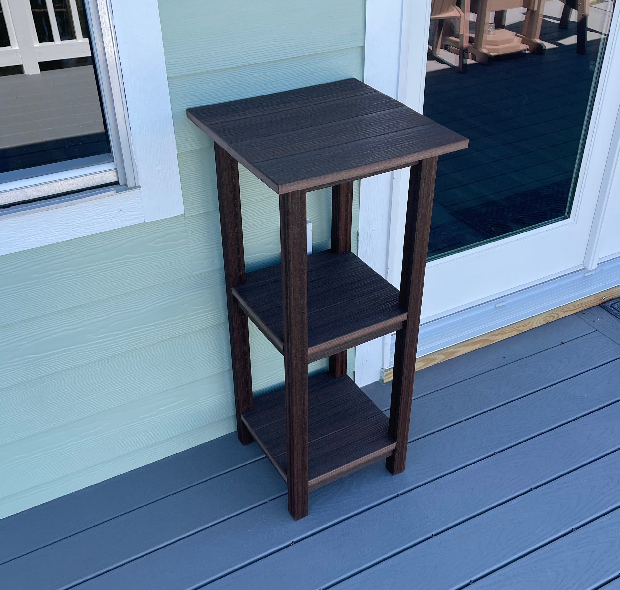 Avonlea Garden 3-Tier Side Table